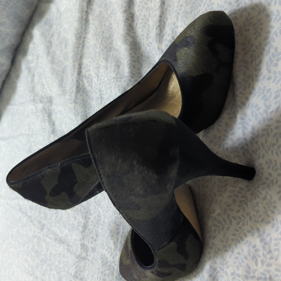 Nine West Camo horsehair Heels - Picture 4 of 5